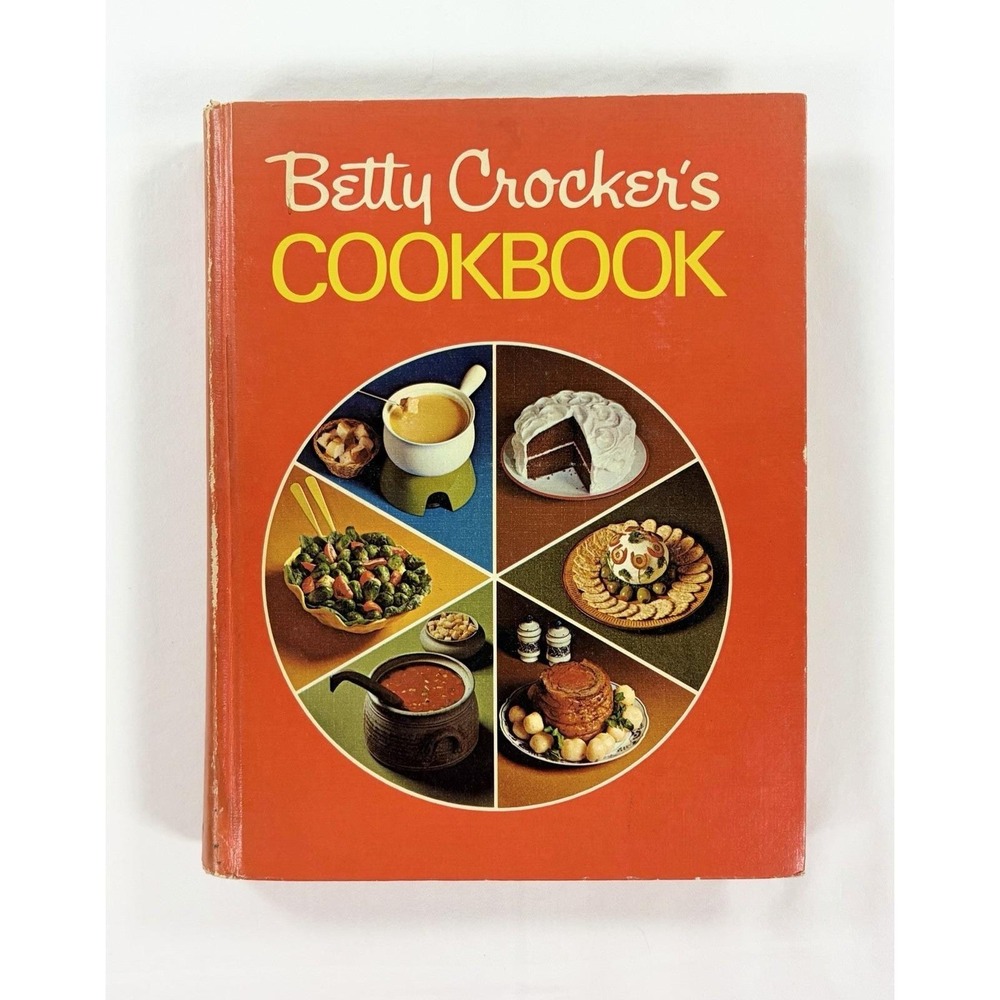 Betty Crocker's Cookbook 1969 1973 20th Printing Hardcover Retro Pie Cover MCM